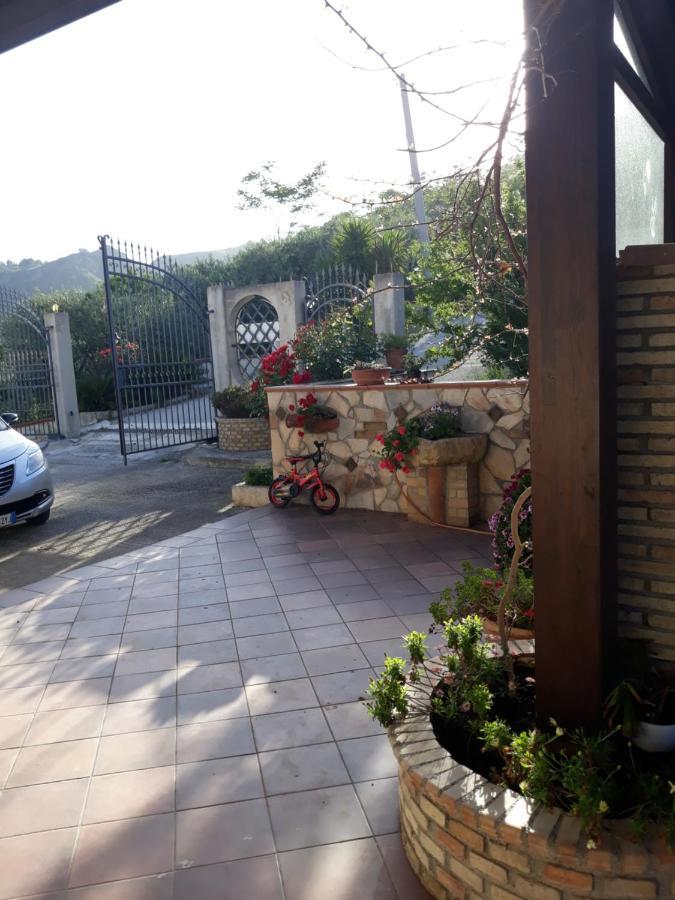 La Casa Di Bia Bed & Breakfast Corleone Eksteriør bilde